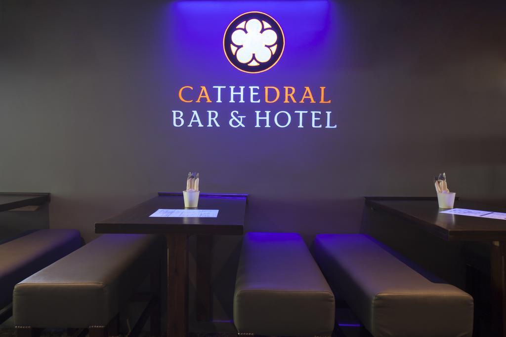 The Cathedral Hotel Солсбері Екстер'єр фото